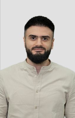 Varuzhan Muradian - External and Internal Procurement Department Head.jpg