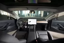 Tesla Model 3.webp