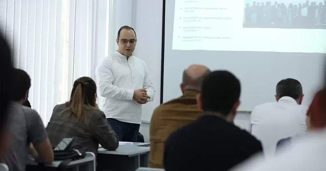 Hayastani Azgayin Politekhnikakan Hamalsaran-6.webp