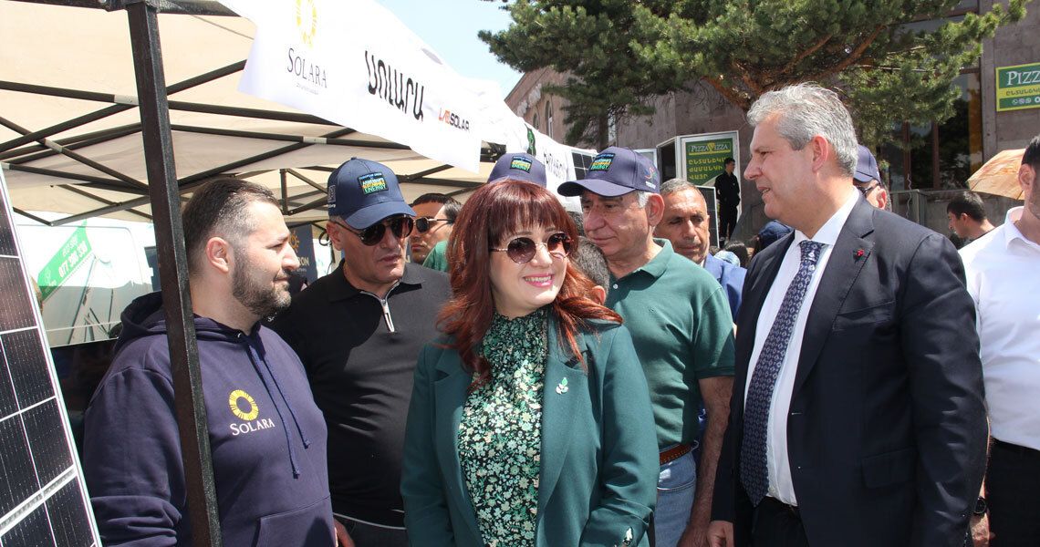 Solara Marketing Team in Expo.jpg