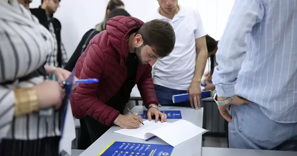 Hayastani Azgayin Politekhnikakan Hamalsaran.webp