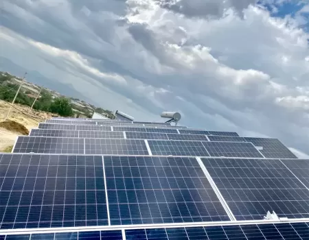 Proshyan, Arevayin Kayan.webp